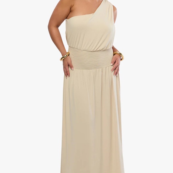 WeWoreWhat One Shoulder Maxi Dress - Picture 4 of 4